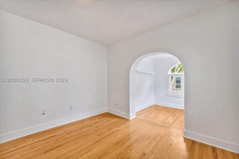 1102 Genoa St, Coral Gables FL - photo 9 of 20