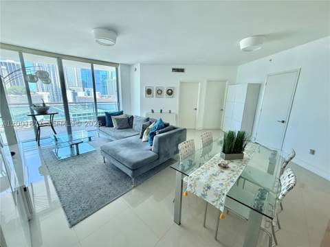 350 S Miami Ave 1601, Miami FL - photo 14 of 37