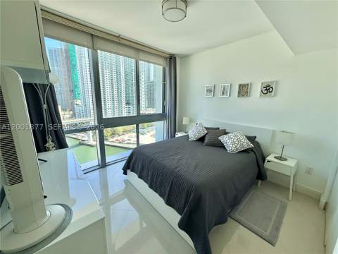 350 S Miami Ave 1601, Miami FL - photo 20 of 37