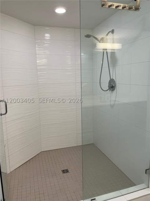 7751 NW 107th Ave 411, Doral FL - photo 10 of 55