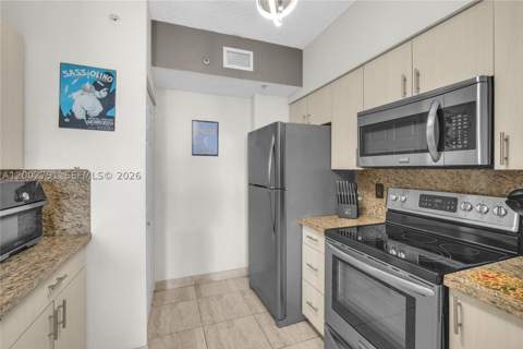 17125 N Bay Rd 3204, Sunny Isles Beach FL - photo 19 of 41