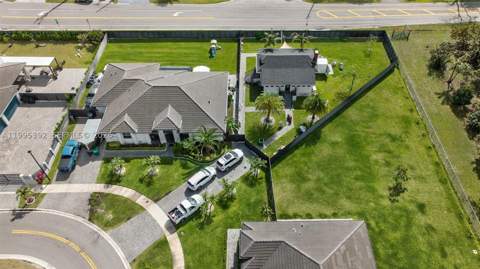 29215 SW 167th Ct, Homestead FL - photo 9 of 16