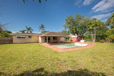 8355 SW 131st St, Pinecrest FL - photo 11 of 44