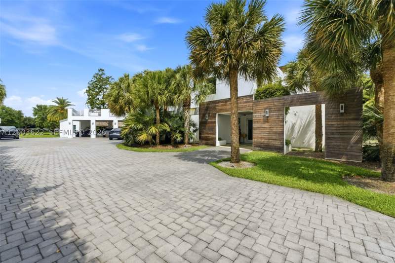4 bedroom SingleFamilyResidence at 25200 SW 189 ave, Redlands, Homestead — photo 3