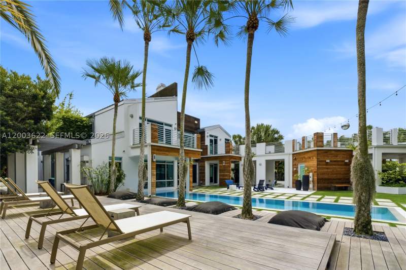 4 bedroom SingleFamilyResidence at 25200 SW 189 ave, Redlands, Homestead — photo 4