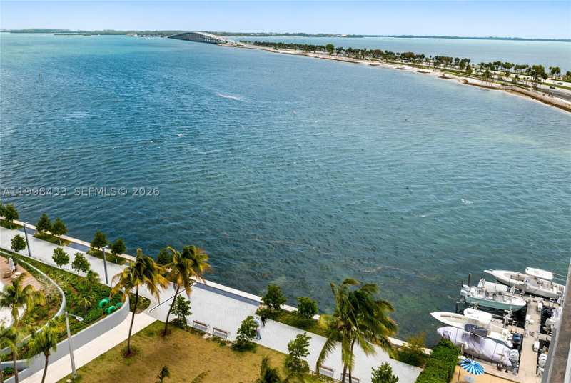 1 bedroom Condominium at 150 SE 25th Rd 12B, Brickell Biscayne Condo, Miami — photo 1