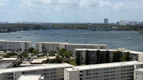 18041 Biscayne Blvd Ph01, Aventura FL - photo 22 of 55