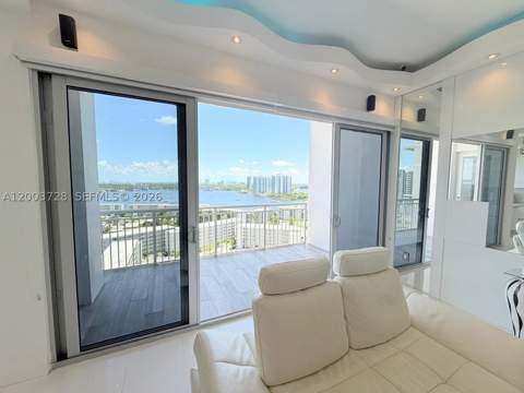 18041 Biscayne Blvd Ph01, Aventura FL - photo 8 of 55