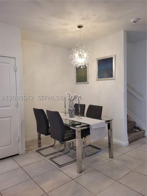 1015 SE 24th Ter, Homestead FL - photo 11 of 33