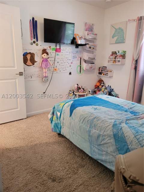 1015 SE 24th Ter, Homestead FL - photo 23 of 33