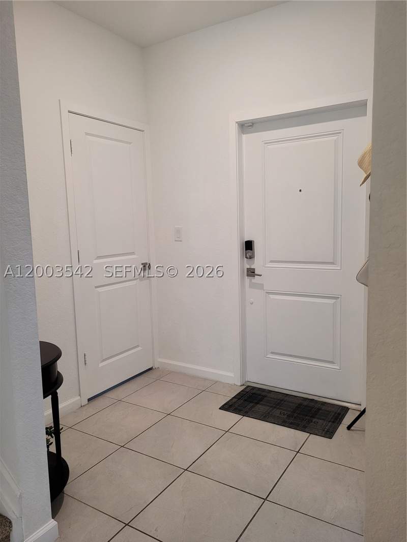 4 bedroom Townhouse at 1015 SE 24th Ter, Towns At Seascape, Homestead — photo 3