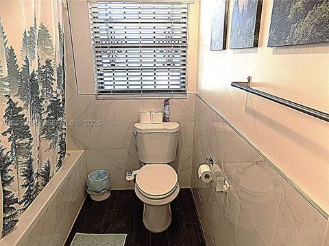 20831 San Simeon Way 103, Miami FL - photo 21 of 36