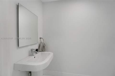 1040 Biscayne Blvd 1905, Miami FL - photo 6 of 20