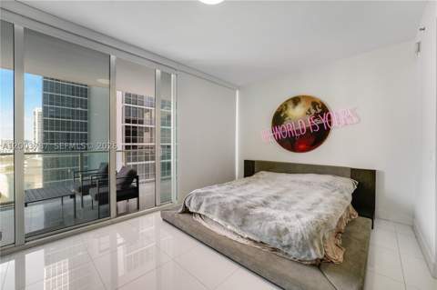 1040 Biscayne Blvd 1905, Miami FL - photo 8 of 20