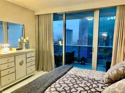 200 Biscayne Boulevard Way 4011, Miami FL - photo 12 of 27