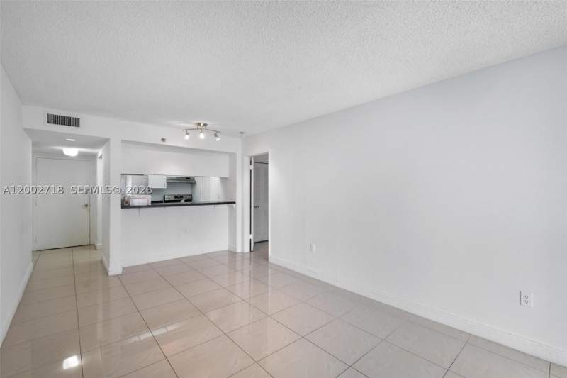 2 bedroom Condominium at 800 N Miami Ave E-1110, Madison Downtown Condo, Miami — photo 3
