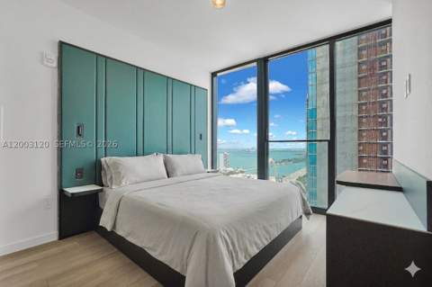 20 NE 11th St 4006, Miami FL - photo 11 of 18