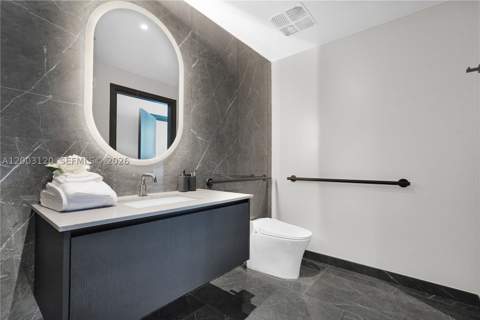 20 NE 11th St 4006, Miami FL - photo 15 of 18