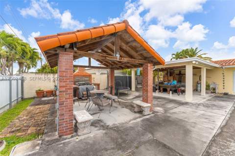 12009 SW 39th Ter, Miami FL - photo 18 of 44