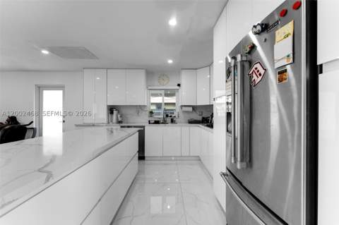 12009 SW 39th Ter, Miami FL - photo 6 of 44