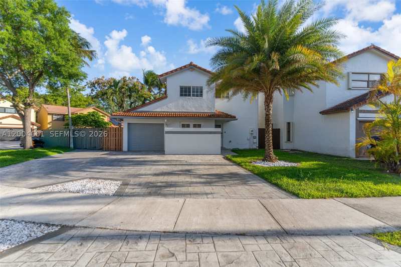 3 bedroom SingleFamilyResidence at 15134 SW 94th Ter, Hammocks Sec 3, Miami — photo 1