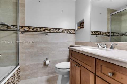 15134 SW 94th Ter, Miami FL - photo 15 of 37