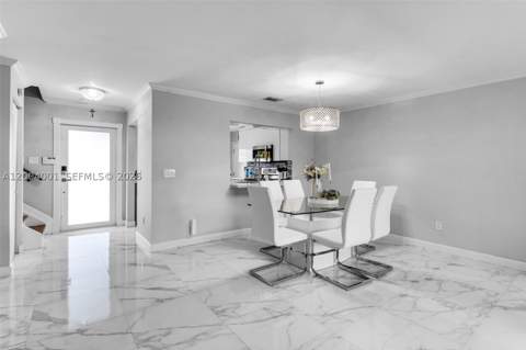 15134 SW 94th Ter, Miami FL - photo 8 of 37