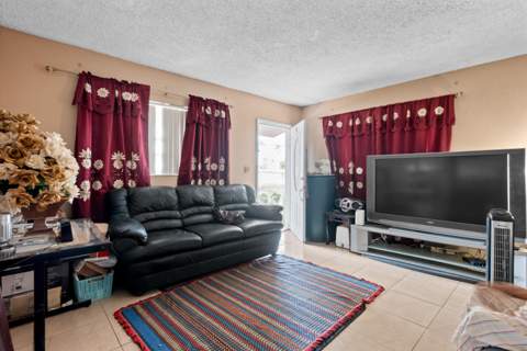 426 NE 166th Street 2, North Miami Beach FL - photo 20 of 37