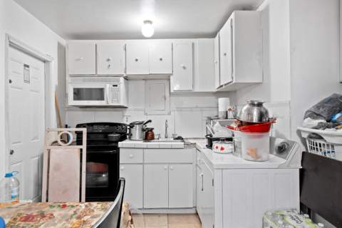 426 NE 166th Street 2, North Miami Beach FL - photo 21 of 37