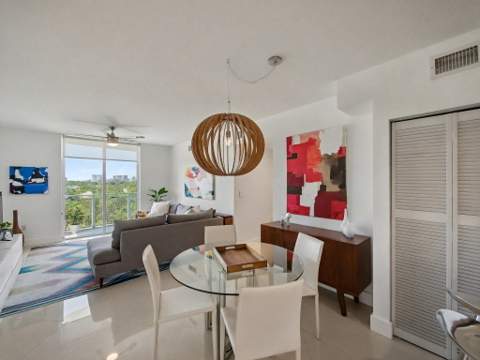 2600 SW 27th Avenue 603, Miami FL - photo 8 of 29