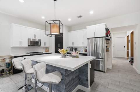 15155 SW 176th Lane, Miami FL - photo 10 of 57