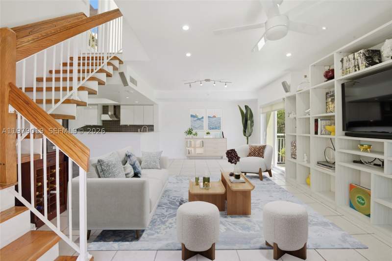 2 bedroom Condominium at 120 Jefferson Ave 12022, The Courts At South Beach, Miami Beach — photo 2