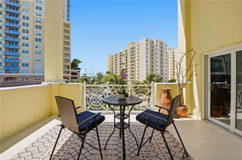 120 Jefferson Ave 12022, Miami Beach FL - photo 6 of 15