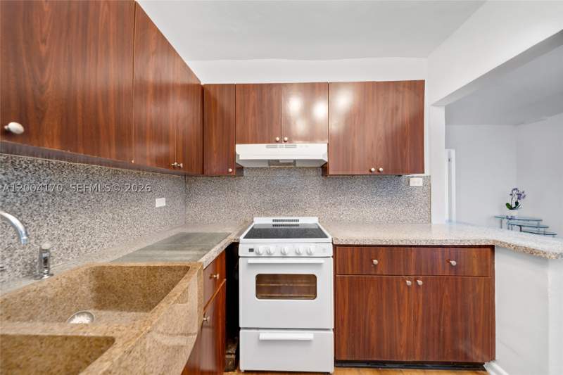 1 bedroom Condominium at 1150 Euclid Ave 110, Tower East Incorporated C, Miami Beach — photo 4