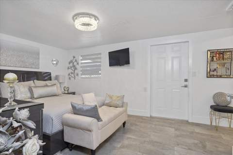 3205 W 16th Avenue, Hialeah FL - photo 20 of 36