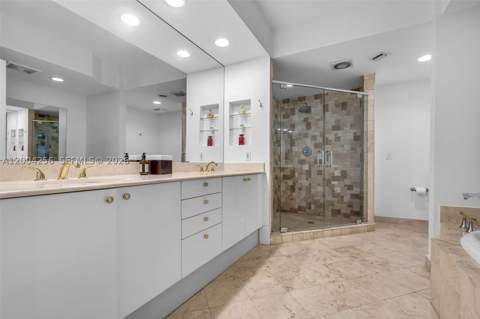 791 Crandon Blvd 302, Key Biscayne FL - photo 21 of 50
