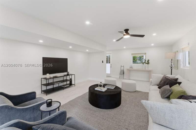 3 bedroom SingleFamilyResidence at 13225 SW 83rd Ct, Howard Pines, Pinecrest — photo 3