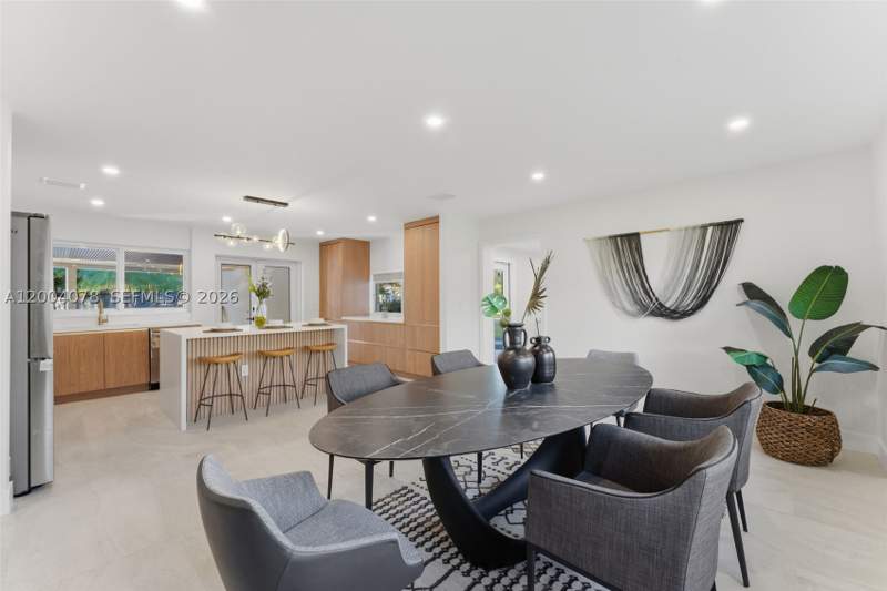 3 bedroom SingleFamilyResidence at 13225 SW 83rd Ct, Howard Pines, Pinecrest — photo 5