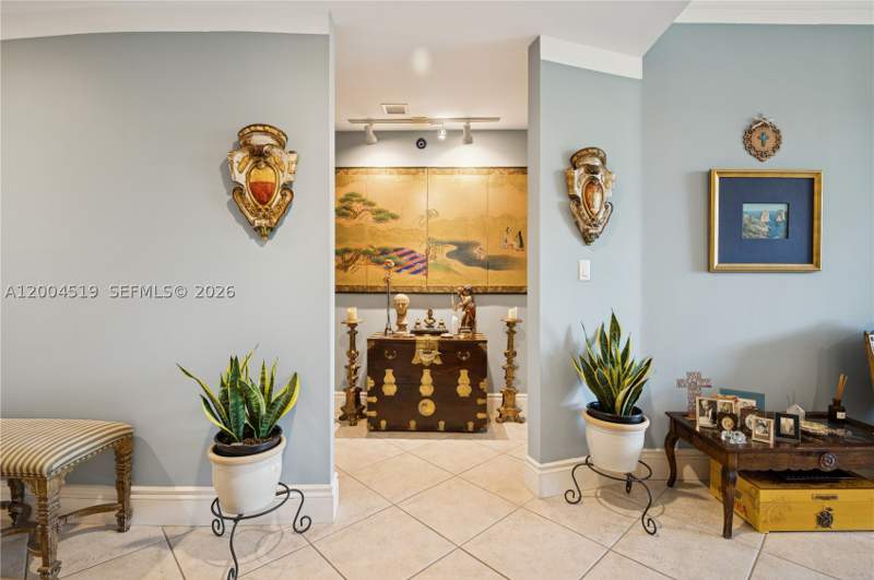 2 bedroom Condominium at 719 Crandon Blvd 310, Resort Villa Two Condo, Key Biscayne — photo 2