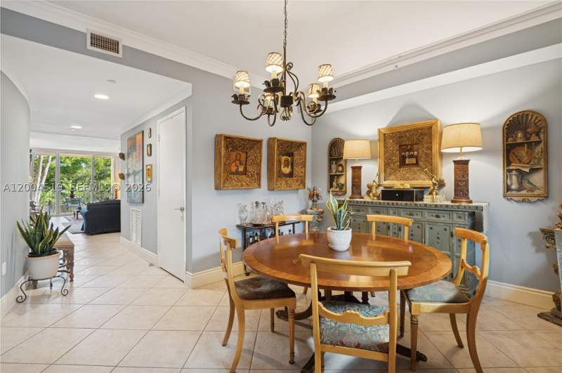 2 bedroom Condominium at 719 Crandon Blvd 310, Resort Villa Two Condo, Key Biscayne — photo 5