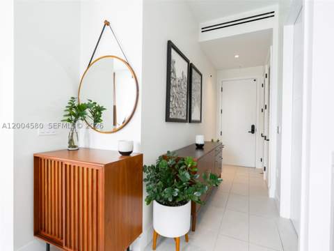 1030 15th St 321, Miami Beach FL - photo 9 of 25