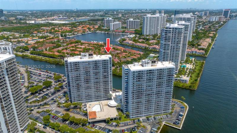 2 bedroom Condominium at 20505 E Country Club Dr Ph-38, Waterview Condo, Aventura — photo 2