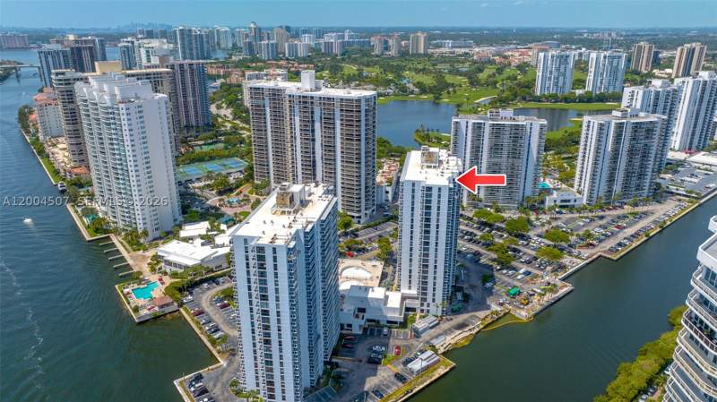 2 bedroom Condominium at 20505 E Country Club Dr Ph-38, Waterview Condo, Aventura — photo 5