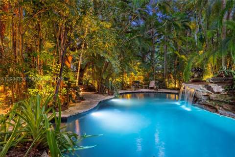 3584 Saint Gaudens Rd, Miami FL - photo 11 of 34