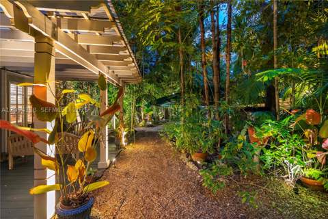 3584 Saint Gaudens Rd, Miami FL - photo 14 of 34