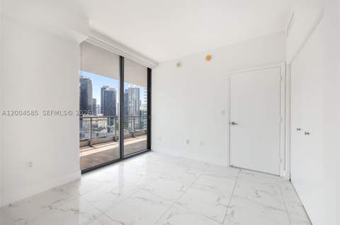 90 SW 3rd St 2602, Miami FL - photo 8 of 23