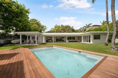 861 Harbor Dr, Key Biscayne FL - photo 14 of 35