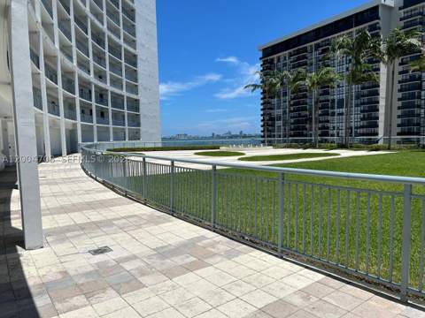 601 NE 36th St 801, Miami FL - photo 21 of 25
