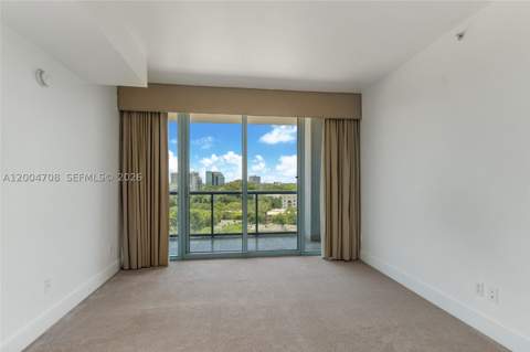 601 NE 36th St 801, Miami FL - photo 8 of 25