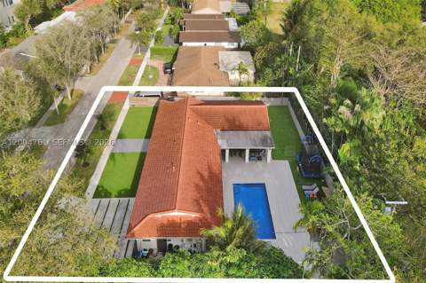 2126 NE 187th St, North Miami Beach FL - photo 16 of 81
